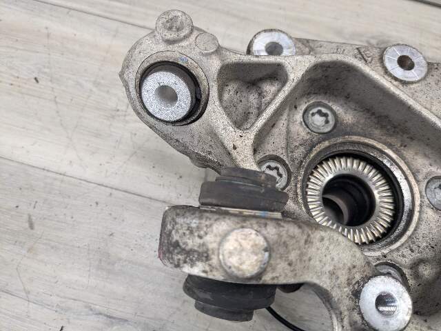 18-24 OEM BMW G01 X3 REAR Right Passenger Side Hub Spindle Knuckle Bearing