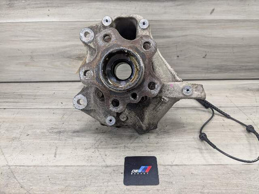OEM BMW G01 G02 X3 X4 FRONT Right Passenger Knuckle Spindle Wheel Hub Bearing
