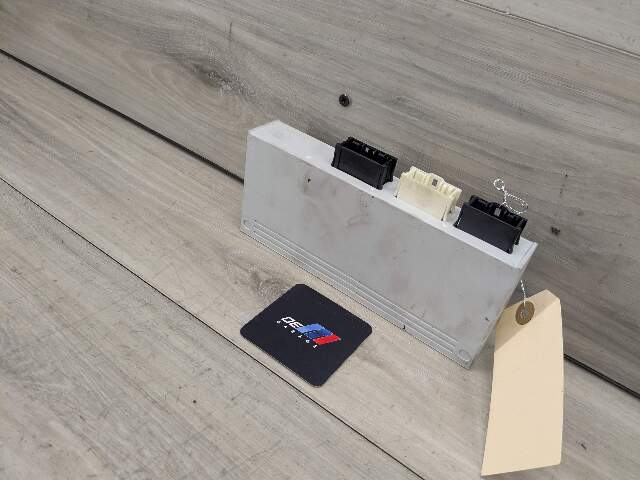OEM BMW F02 F10 F25 X3 528 535 550 750 Trunk Lid Tailgate Lift Control Module