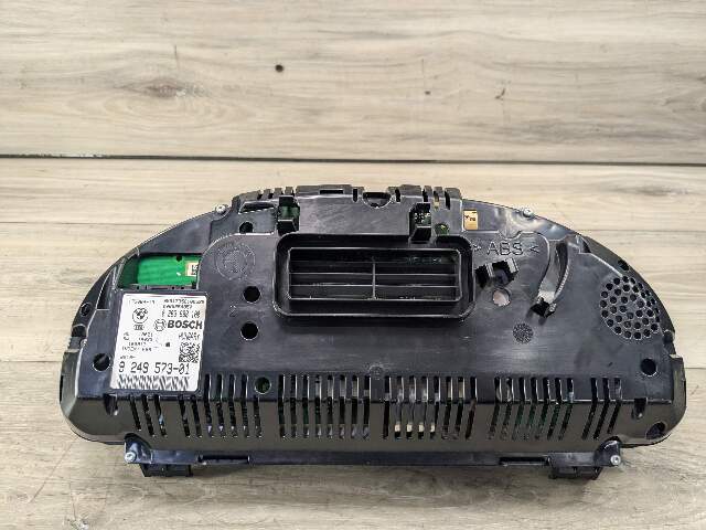 09-15 OEM BMW F01 F02 740 750 Instrument Gauge Cluster Speedometer Bosch