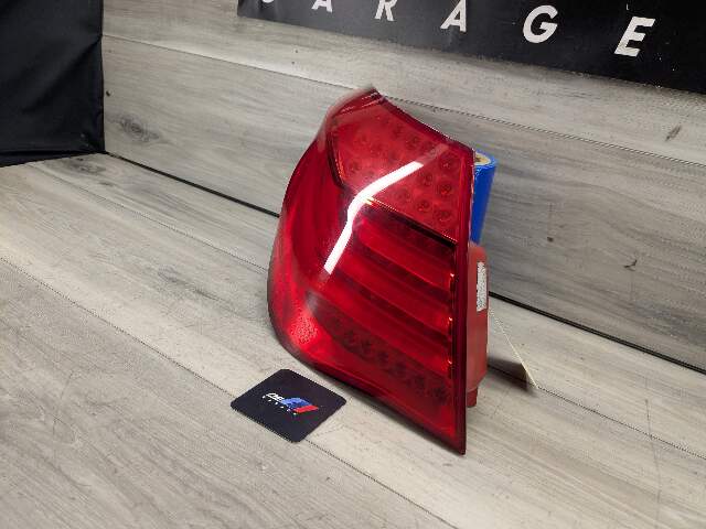 09-12 OEM BMW F01 F02 PRE LCI 740 750 760 Rear Left Driver Side Outer Tail Light