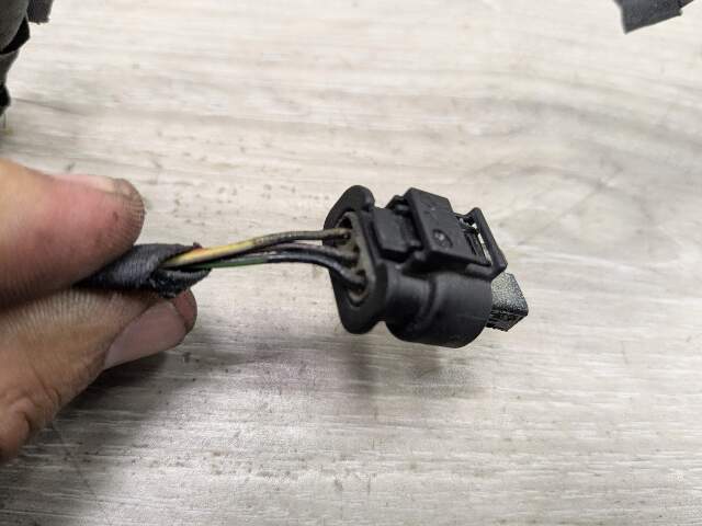 09-12 OEM BMW F01 F02 740 750 FRONT Parking Distance Sonic Sensors PDC Harness