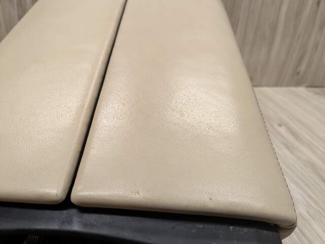 16-19 OEM BMW G11 G12 740 750 M760 Center Console Armrest Beige Leather*