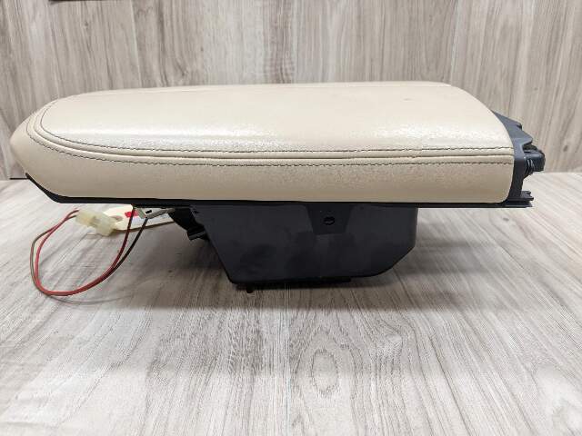 16-19 OEM BMW G11 G12 740 750 M760 Center Console Armrest Beige Leather*