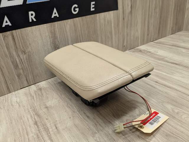 16-19 OEM BMW G11 G12 740 750 M760 Center Console Armrest Beige Leather*