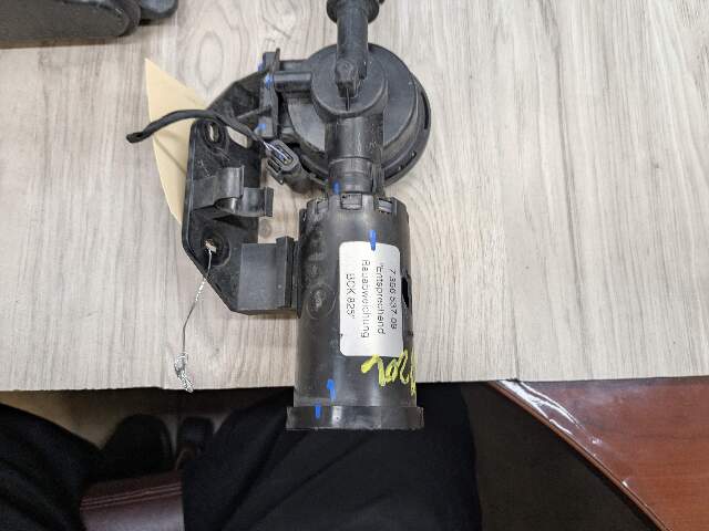 OEM BMW G11 G12 740 750 M760 Charcoal Filter Fuel Tank Vapor Evaporator Canister