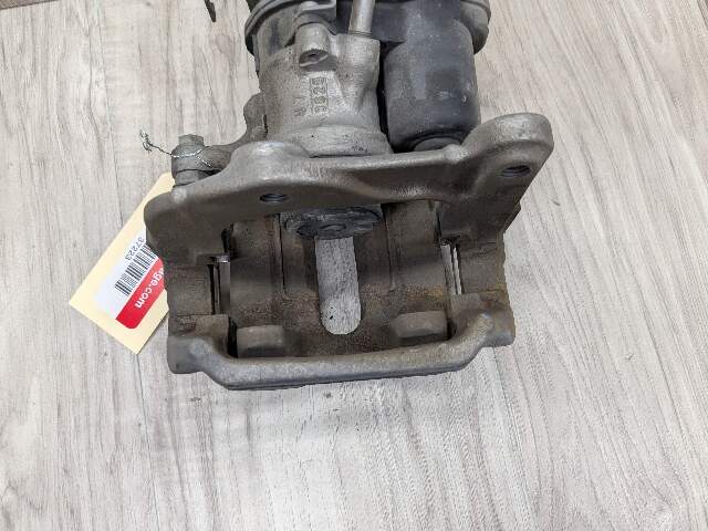 16-21 OEM BMW G30 540 G11 G12 740 750 Rear Right Passenger Side Brake Caliper