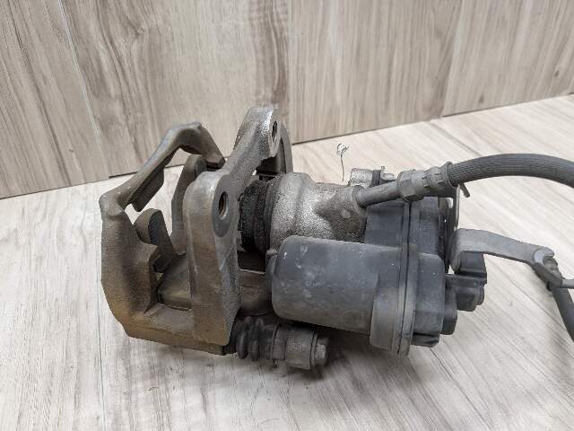 16-21 OEM BMW G30 540 G11 G12 740 750 Rear Right Passenger Side Brake Caliper