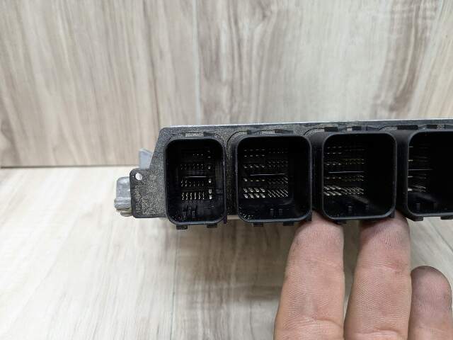 OEM BMW G11 G12 740 DME ECU B58 Engine Control Unit Module Computer DME 860