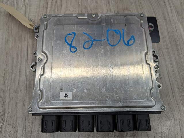 OEM BMW G11 G12 740 DME ECU B58 Engine Control Unit Module Computer DME 860
