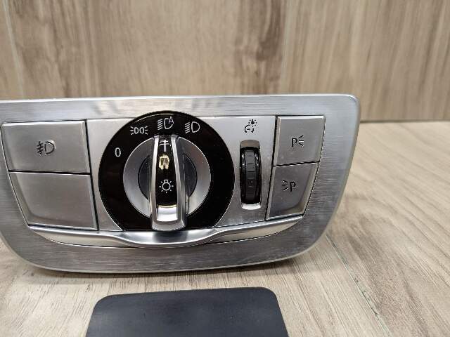 NOTE* 16-22 OEM BMW G12 740 750 M760 Headlight Switch Control Panel Light Module