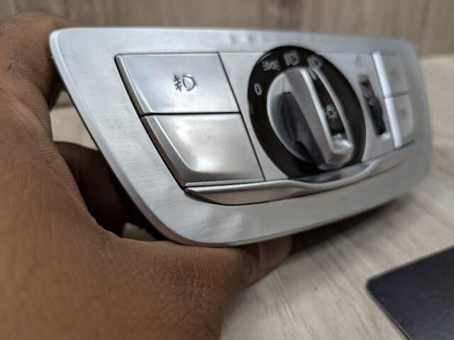 NOTE* 16-22 OEM BMW G12 740 750 M760 Headlight Switch Control Panel Light Module