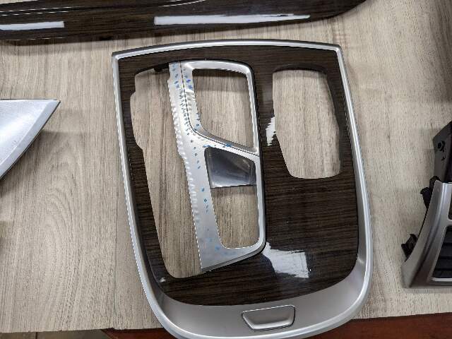 16-19 OEM BMW G12 750 Center Dash Doors Air Vent Wood Interior Light Trim SET