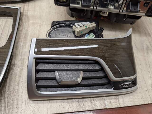 16-19 OEM BMW G12 750 Center Dash Doors Air Vent Wood Interior Light Trim SET