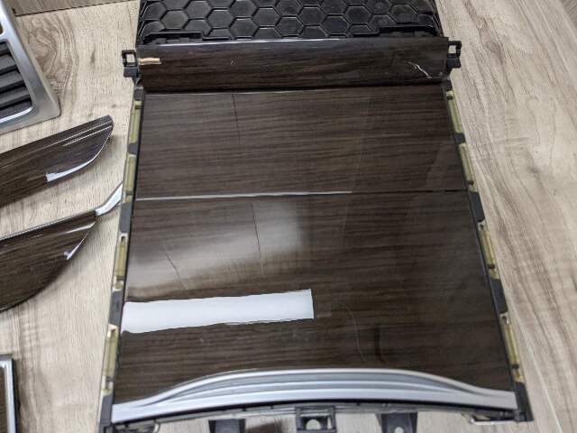 16-19 OEM BMW G12 750 Center Dash Doors Air Vent Wood Interior Light Trim SET