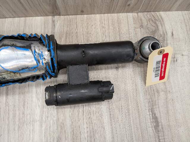 *NOTE* 16-22 OEM BMW G11 G12 740 750 Rear Left Driver Air Shock Strut Absorber