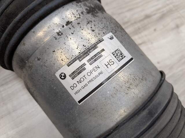 *NOTE* 16-22 OEM BMW G11 G12 740 750 Rear Left Driver Air Shock Strut Absorber