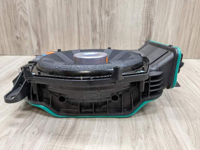 16-19 OEM BMW G30 G12 F90 Front Left Driver Sub Subwoofer Speaker Harman Kardon