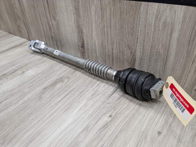 OEM BMW G20 G22 G23 G42 330 M340 430 M440 Steering Column Lower Joint Shaft