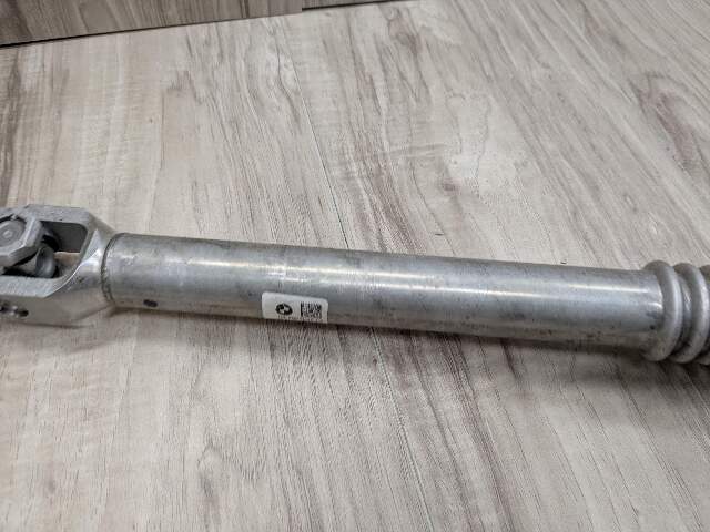 OEM BMW G20 G22 G23 G42 330 M340 430 M440 Steering Column Lower Joint Shaft