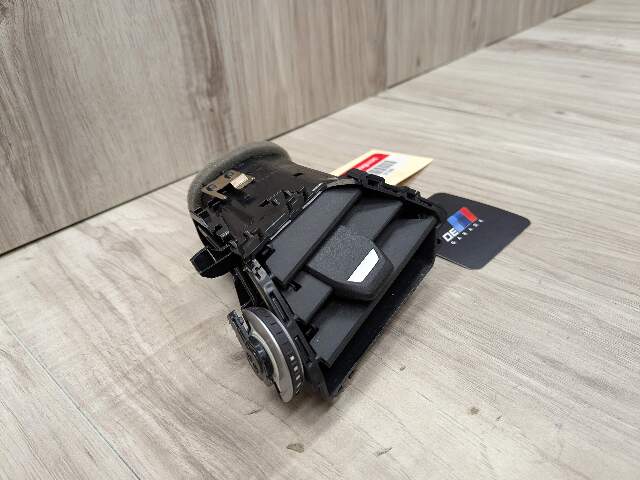 OEM BMW G20 G22 G23 G26 G42 G80 G82 G83 Left Driver Side AC Air Vent Dash Grille