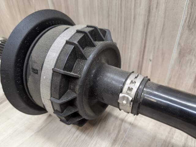 19-25 OEM BMW G20 G42 230 330 REAR Left Driver Side Output Half Shaft CV Axle