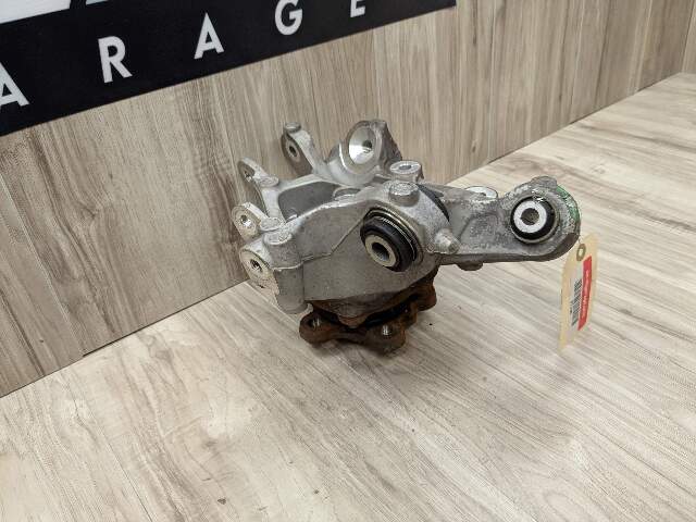 22-25 OEM BMW G42 230 M240 REAR Left Driver Knuckle Wheel Hub Spindle Bearing