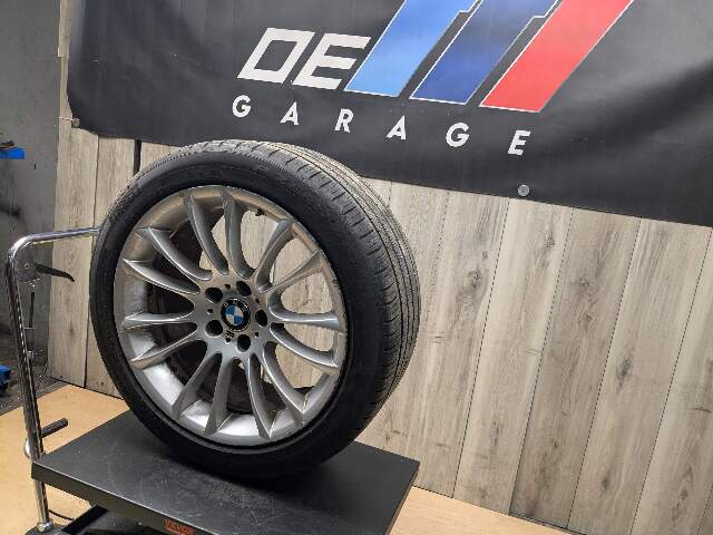 *OEM BMW F01 F02 F07 740 750 760 REAR Rim Wheel 19x9.5 ET39 M V-Spoke Style 302