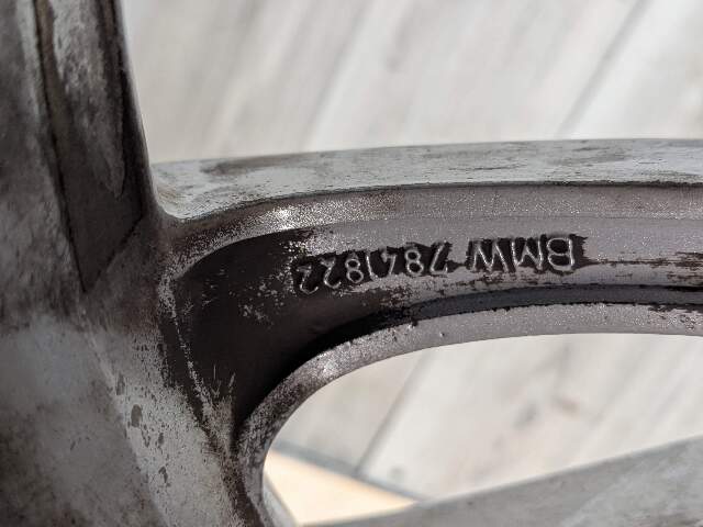 *OEM BMW F01 F02 F07 740 750 760 REAR Rim Wheel 19x9.5 ET39 M V-Spoke Style 302