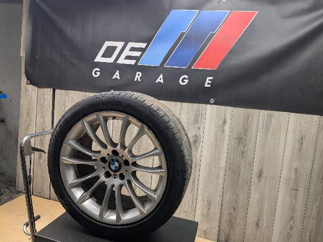 *OEM BMW F01 F02 F07 740 750 760 REAR Rim Wheel 19x9.5 ET39 M V-Spoke Style 302