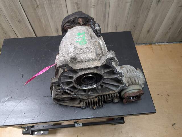 OEM BMW E60 E61 E90 E92 E93 MANUAL Transmission Transfer Case Box Gearbox ATC300