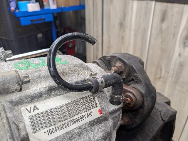 OEM BMW E60 E61 E90 E92 E93 MANUAL Transmission Transfer Case Box Gearbox ATC300