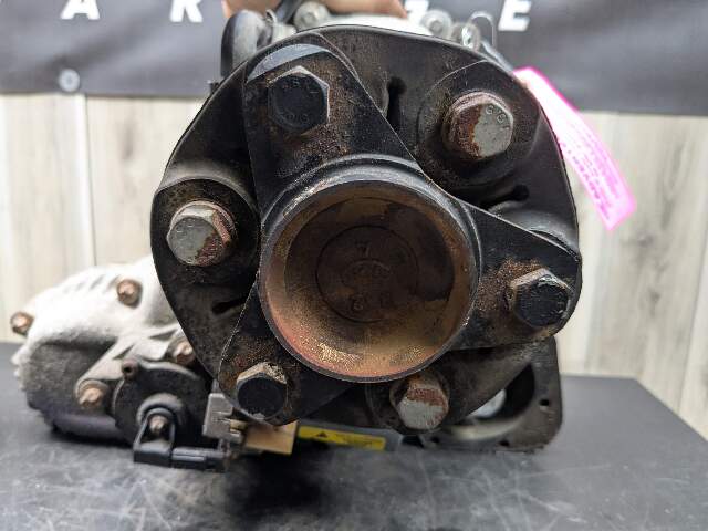 OEM BMW E60 E61 E90 E92 E93 MANUAL Transmission Transfer Case Box Gearbox ATC300