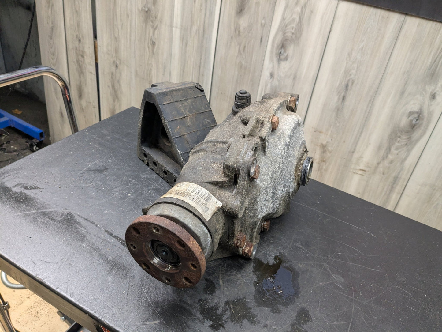 OEM BMW E90 E92 E93 335 MANUAL AWD Front Differential Axle Gearbox Carrier 3.08