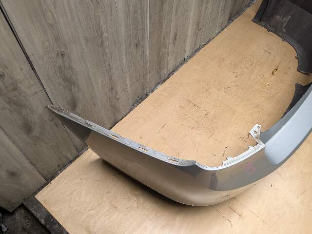 *12-15 OEM BMW F30 335 PRE-LCI Rear Bumper Cover LINES Trim Dual Exhaust Gray
