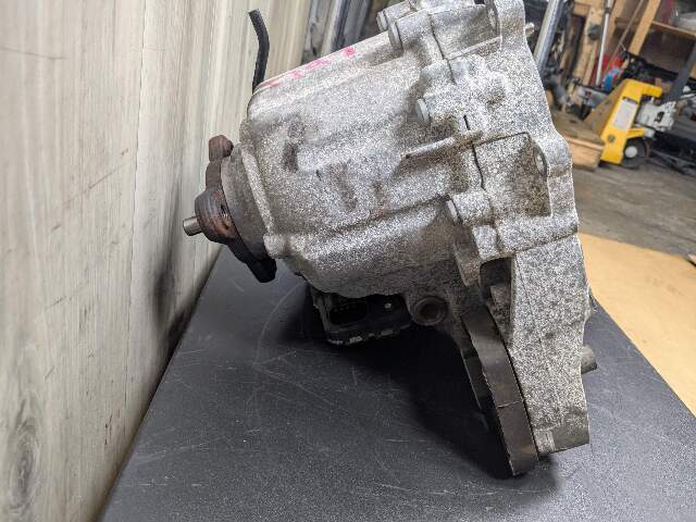 OEM BMW F10 F22 F30 F32 F33 F34 F36 AWD Transmission Transfer Case ATC 35L