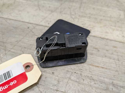 OEM BMW F02 F10 F12 F30 F80 F25 F90 G30 G01 X5 Rear Trunk Lid Center Lock Switch