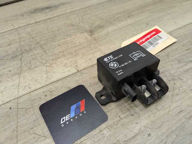 OEM BMW F10 F13 F02 F30 F32 F80 F82 F85 M3 M4 M6 Cooling Fan Relay Control 130A