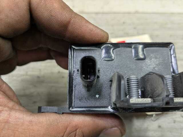 OEM BMW F10 F13 F02 F30 F32 F80 F82 F85 M3 M4 M6 Cooling Fan Relay Control 130A