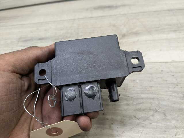 OEM BMW F10 F13 F02 F30 F32 F80 F82 F85 M3 M4 M6 Cooling Fan Relay Control 130A