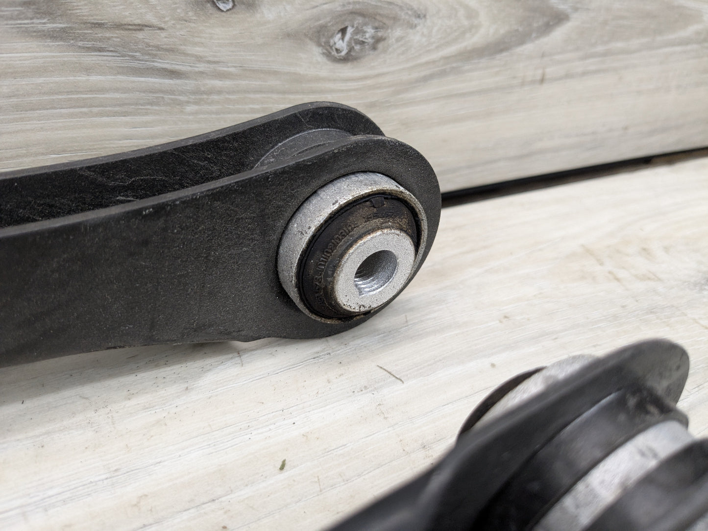 *OEM BMW F39 F44 F48 228 REAR Left Driver Right Passenger Wishbone Control Arms