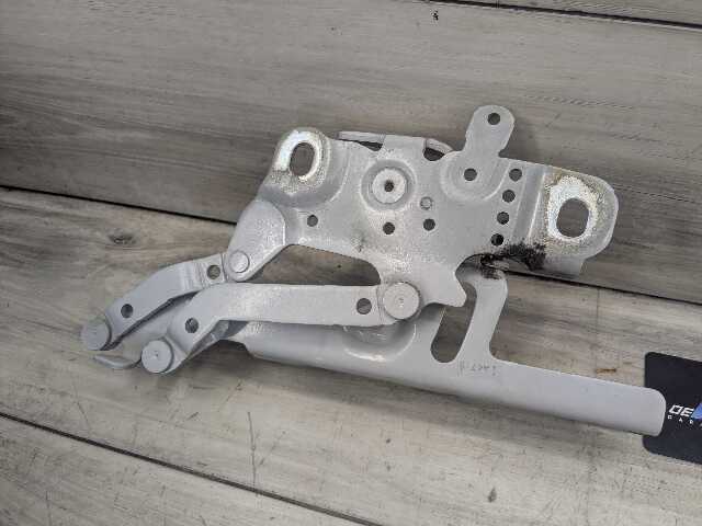 OEM BMW F22 F23 F30 F32 F33 F36 F80 F82 F83 F87 Left Right Side Hood Hinges PAIR