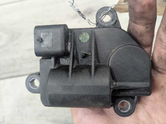 OEM BMW F15 F16 F22 F23 F30 F32 F33 F36 F44 Muffler Exhaust Flap Actuator Motor