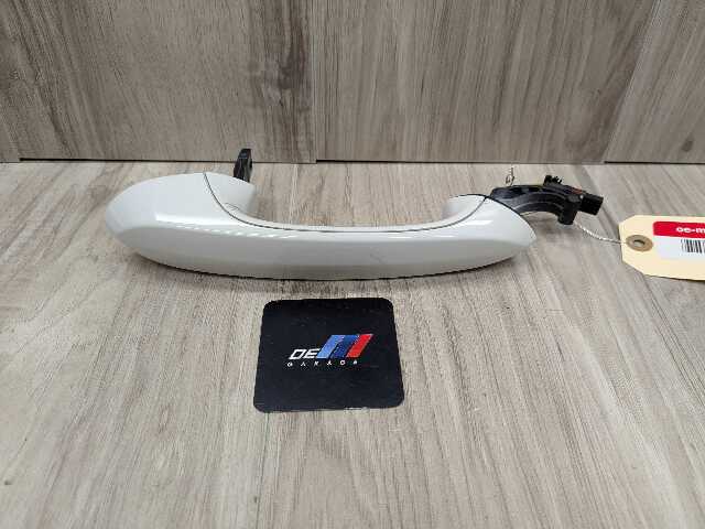 *20-24 OEM BMW F44 228 M235 Front Rear Right Passenger Door Handle COMFORT White