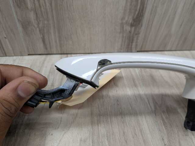 *20-24 OEM BMW F44 228 M235 REAR Left Driver Door Handle COMFORT ACCESS White