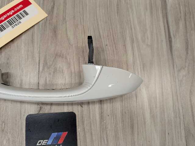 *20-24 OEM BMW F44 228 M235 REAR Left Driver Door Handle COMFORT ACCESS White