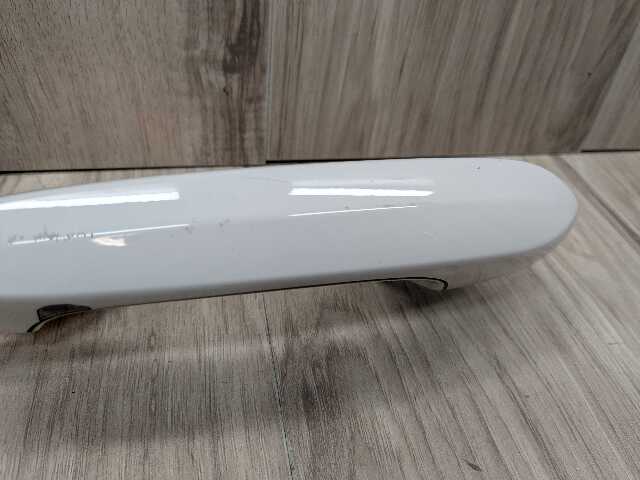 *20-24 OEM BMW F44 228 M235 REAR Left Driver Door Handle COMFORT ACCESS White