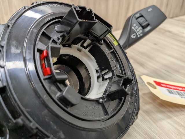 20-25 OEM BMW F44 F90 F93 F98 G12 Z4 Steering Switch Control Clock Spring HEATED