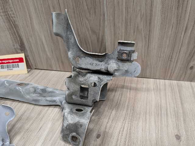 20-24 OEM BMW F44 228 M235 Front Left Driver Side Fender Bracket SET