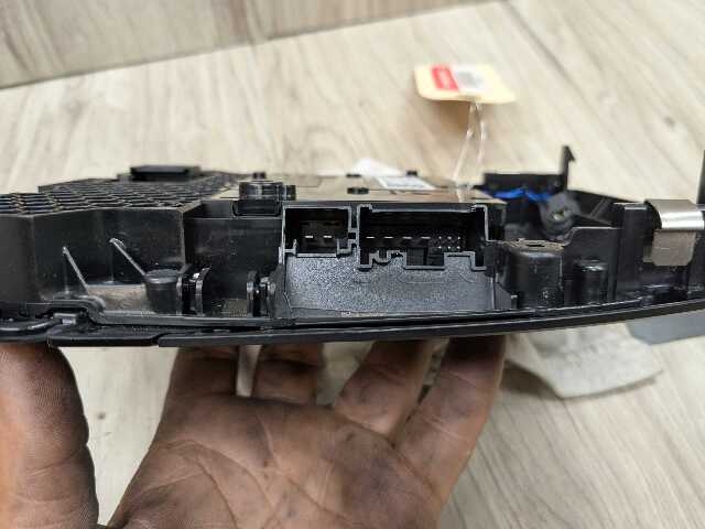 20-24 OEM BMW F44 228 M235 Headliner Roof Console Dome Light SOS Control Switch
